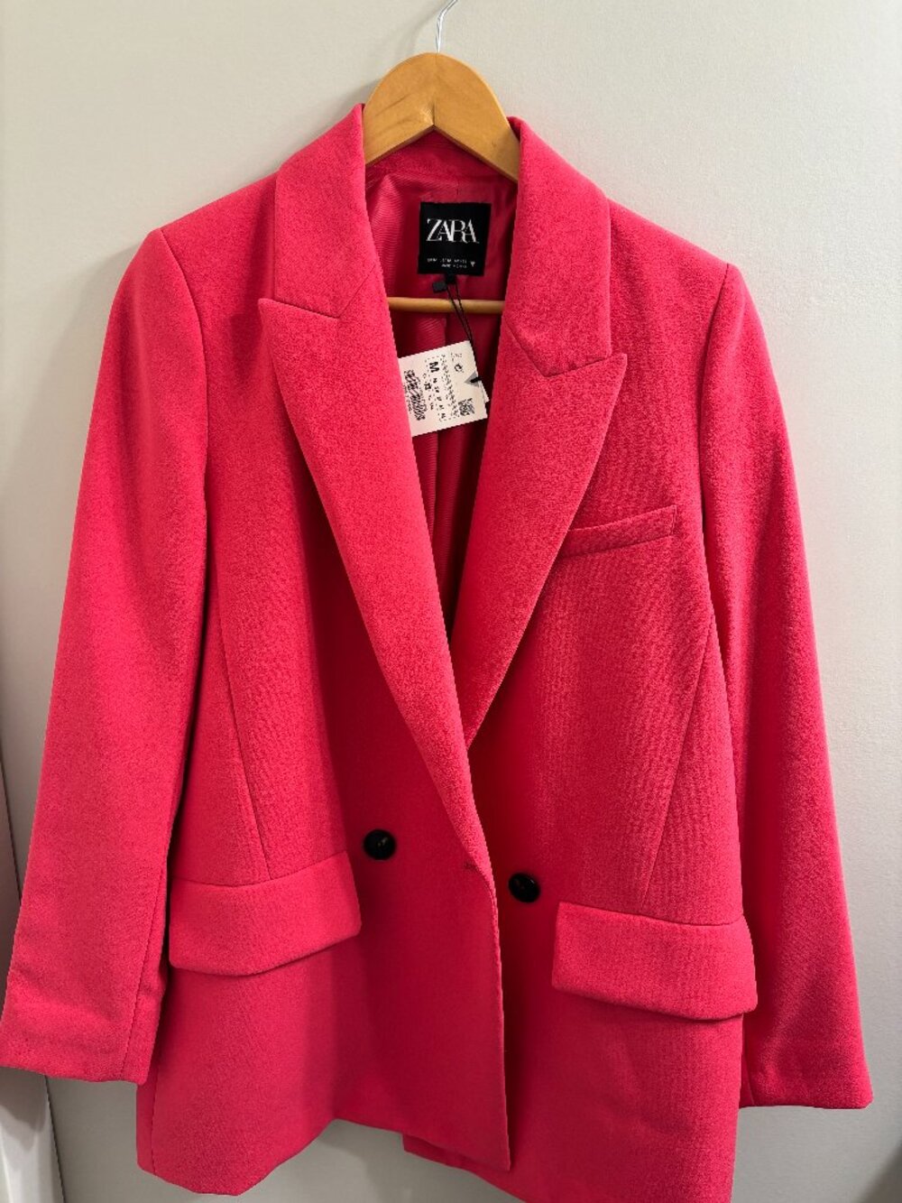BNWT! Hot pink ZARA blazer. Sz M